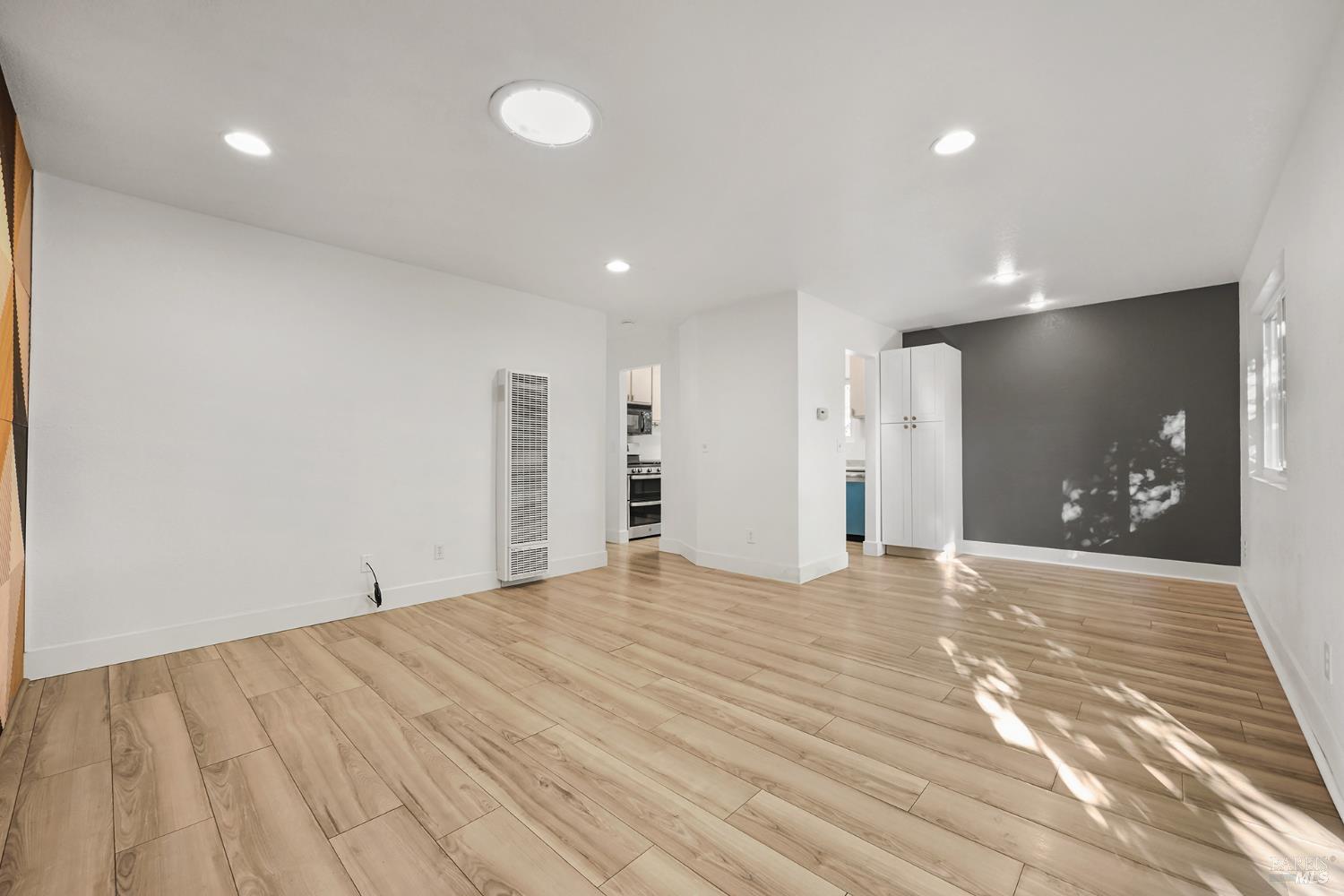 147 Acorn Drive Petaluma CA 94952
