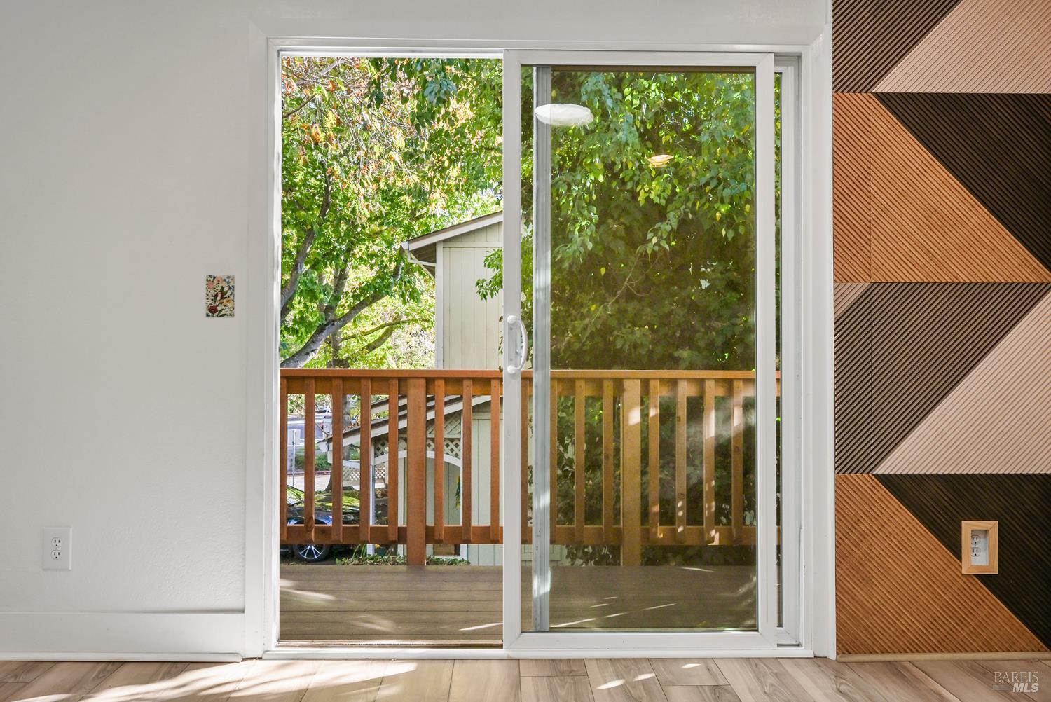 147 Acorn Drive Petaluma CA 94952