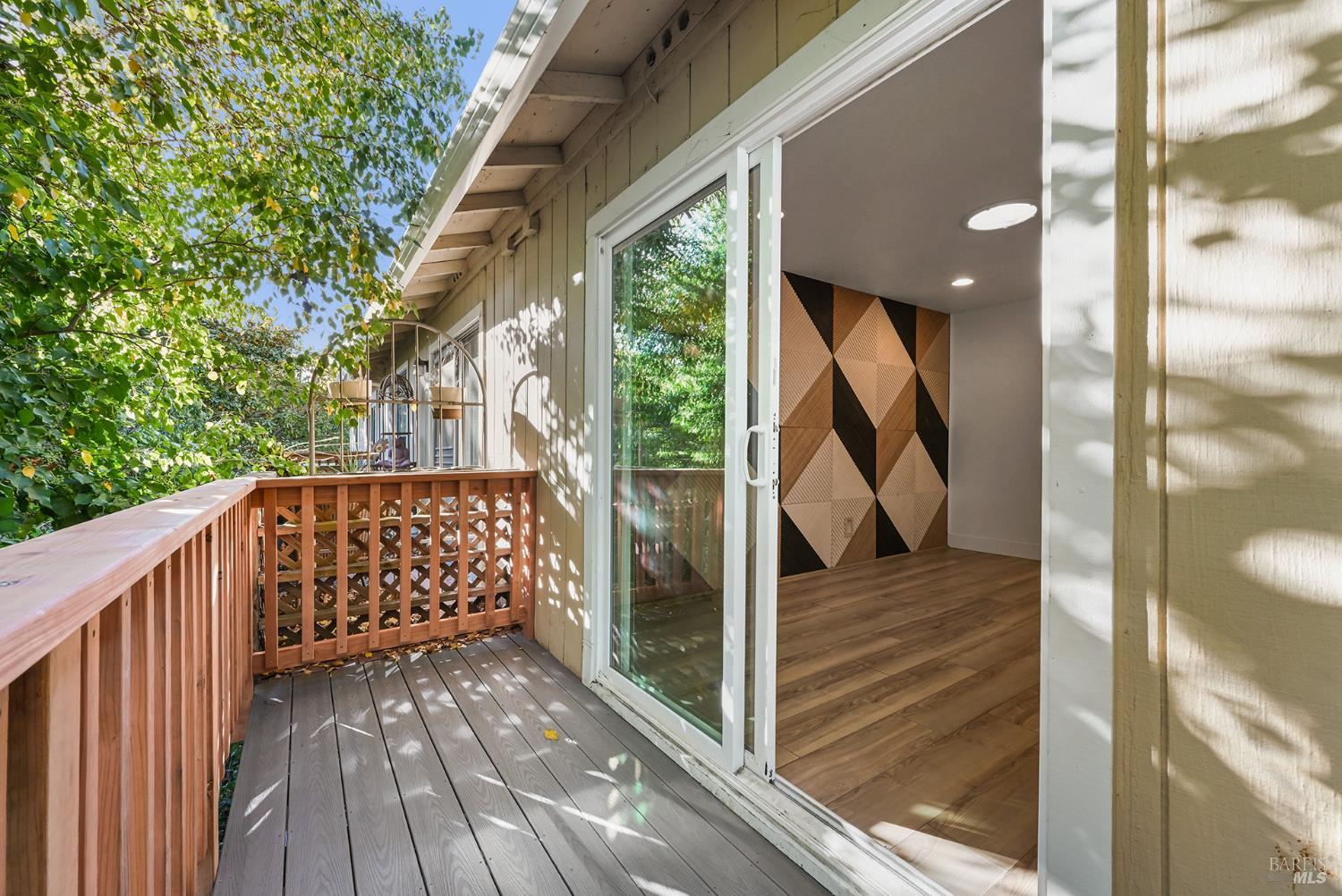 147 Acorn Drive Petaluma CA 94952