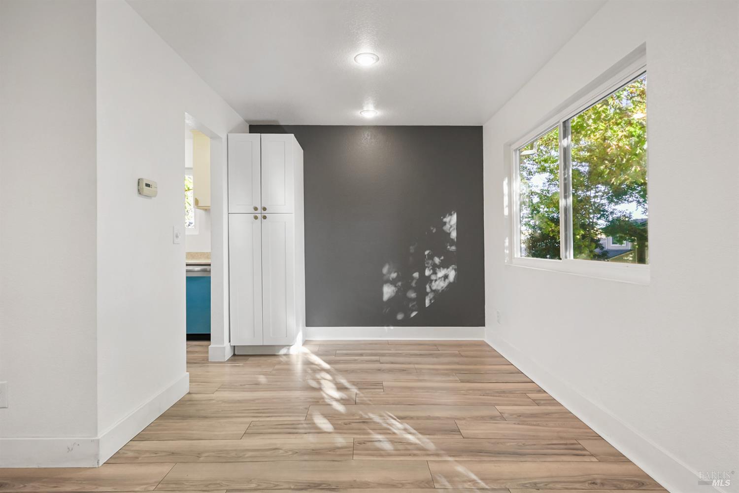 147 Acorn Drive Petaluma CA 94952