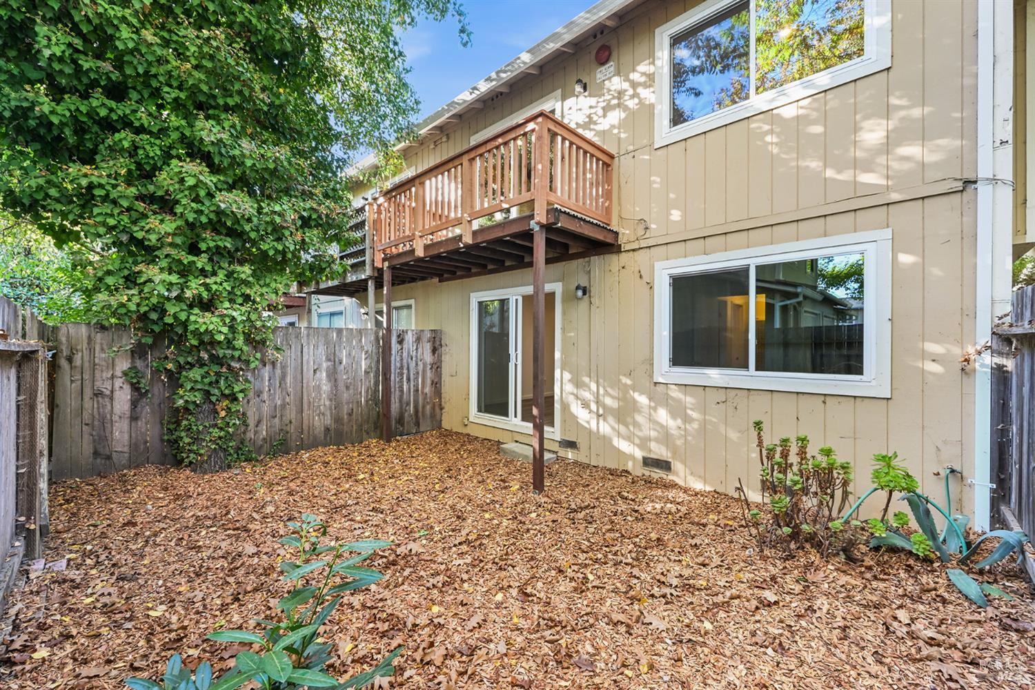 147 Acorn Drive Petaluma CA 94952