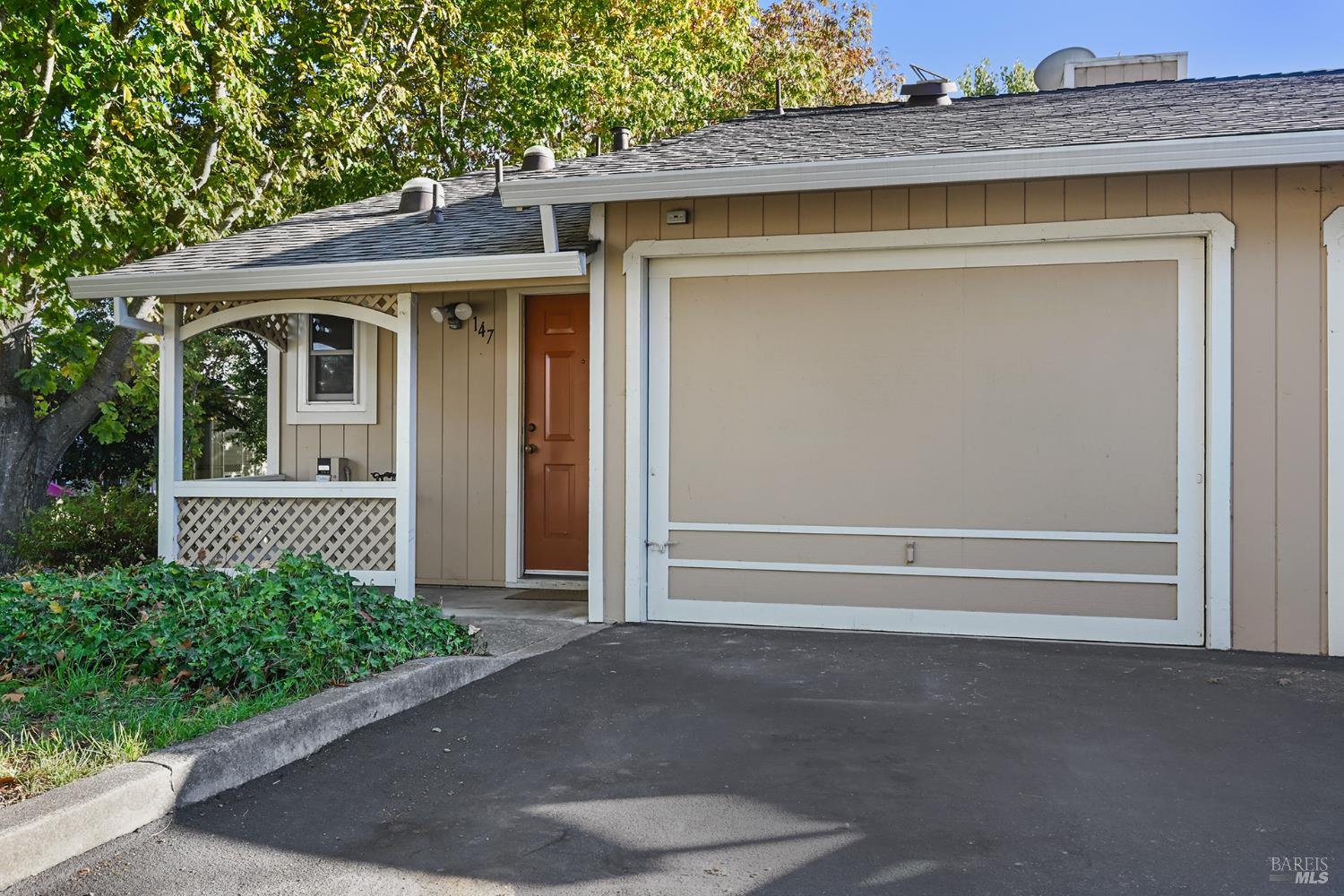147 Acorn Drive Petaluma CA 94952
