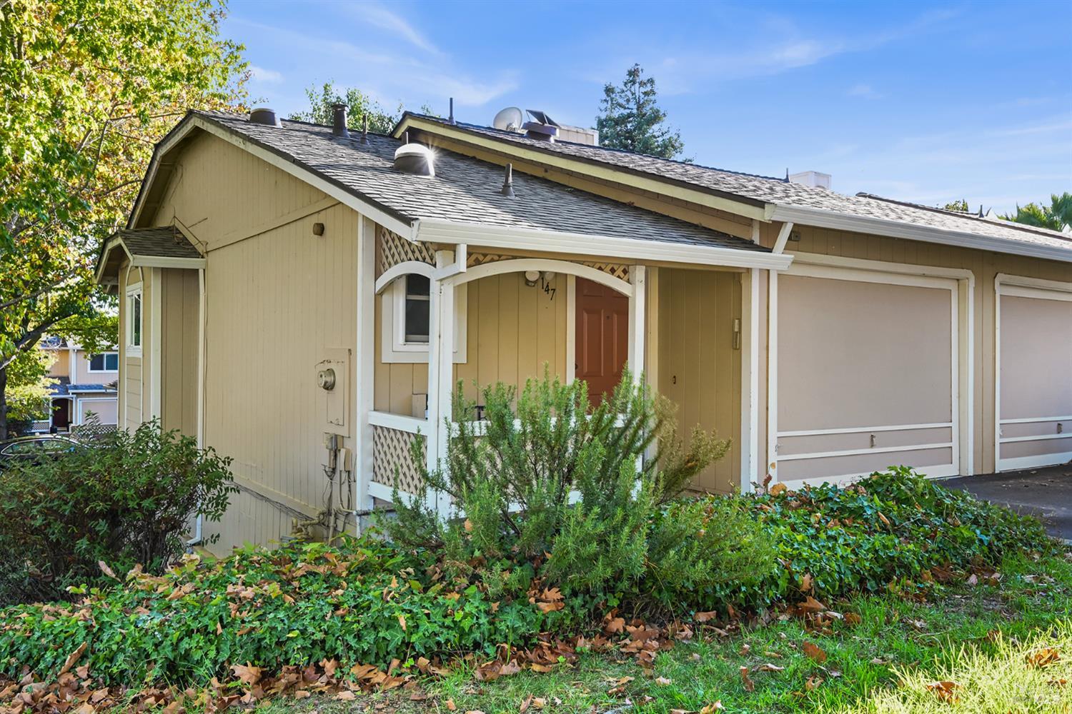 147 Acorn Drive Petaluma CA 94952