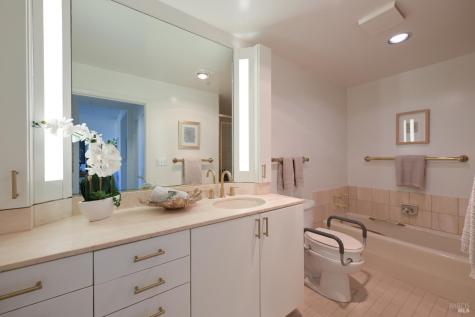 300 Deer Valley Road San Rafael CA 94903