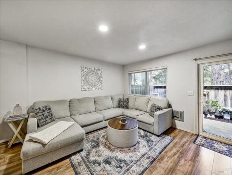 712 Racquet Club Circle Rohnert Park CA 94928