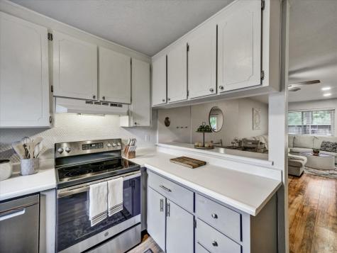 712 Racquet Club Circle Rohnert Park CA 94928