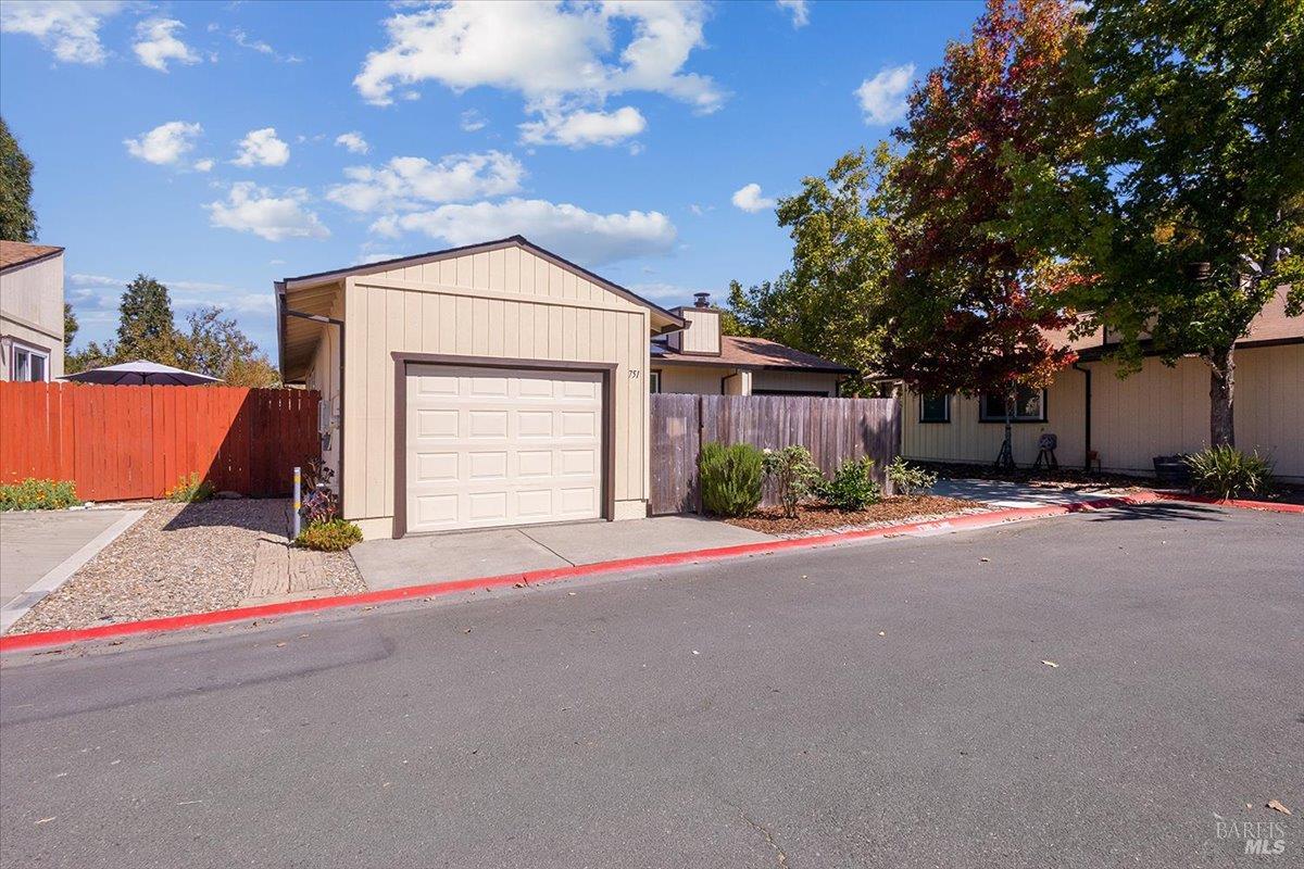 Santa Rosa CA, 751 Agnew Place
