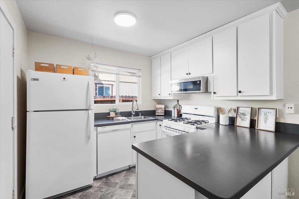 751 Agnew Place Santa Rosa CA 95401