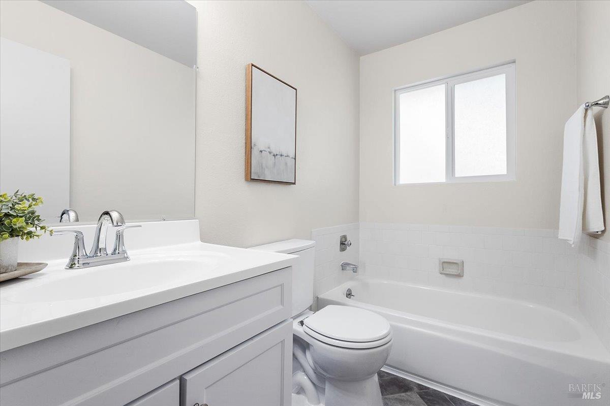 751 Agnew Place Santa Rosa CA 95401