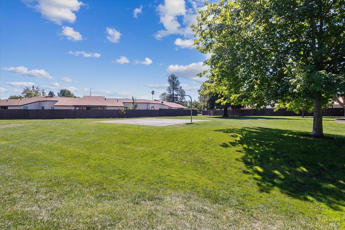 751 Agnew Place Santa Rosa CA 95401