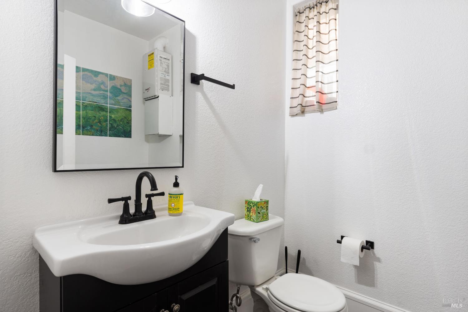 516 B Street Santa Rosa CA 95401