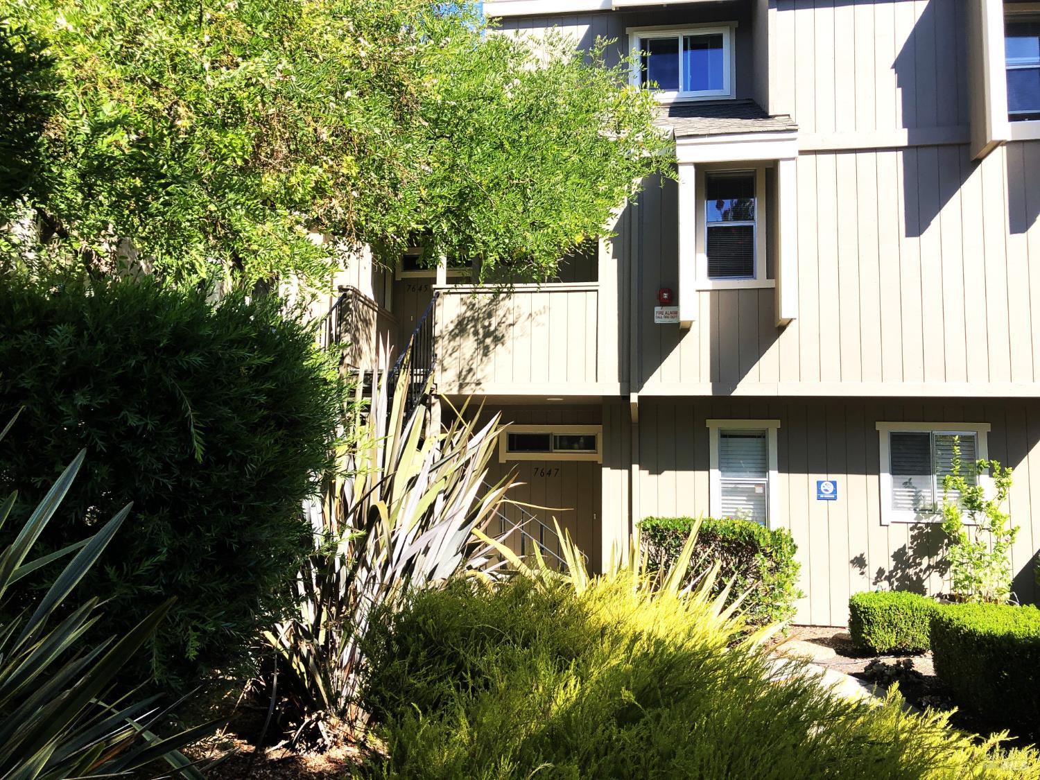 7645 Camino Colegio Rohnert Park CA 94928