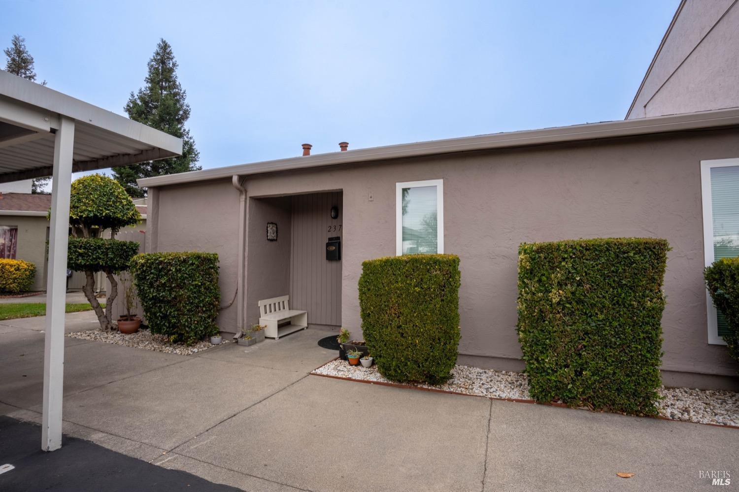 237 Del Loma Court Fairfield CA 94533