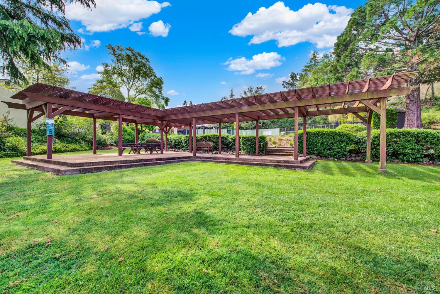 3161 Valley Green Lane Napa CA 94558