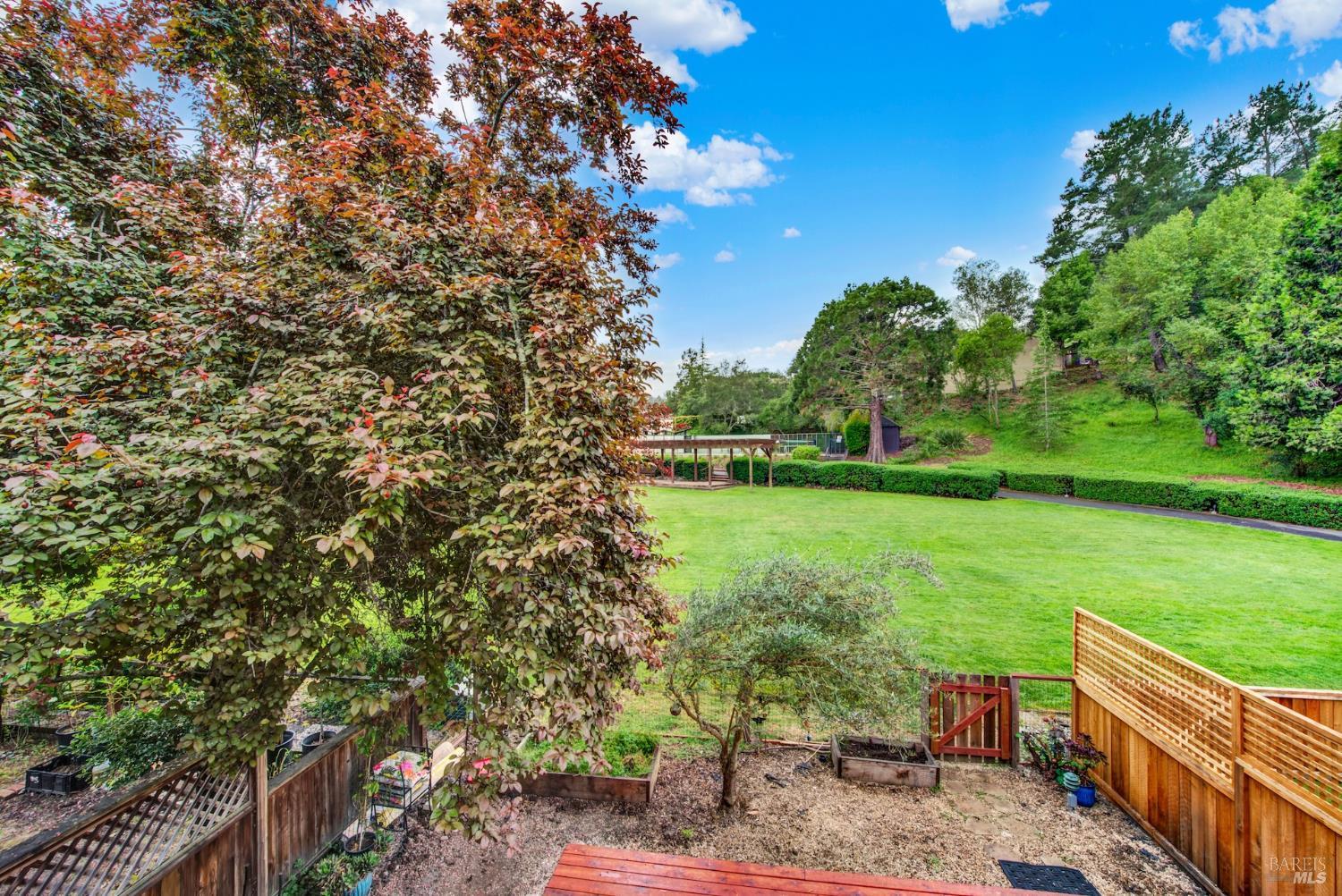 3161 Valley Green Lane Napa CA 94558