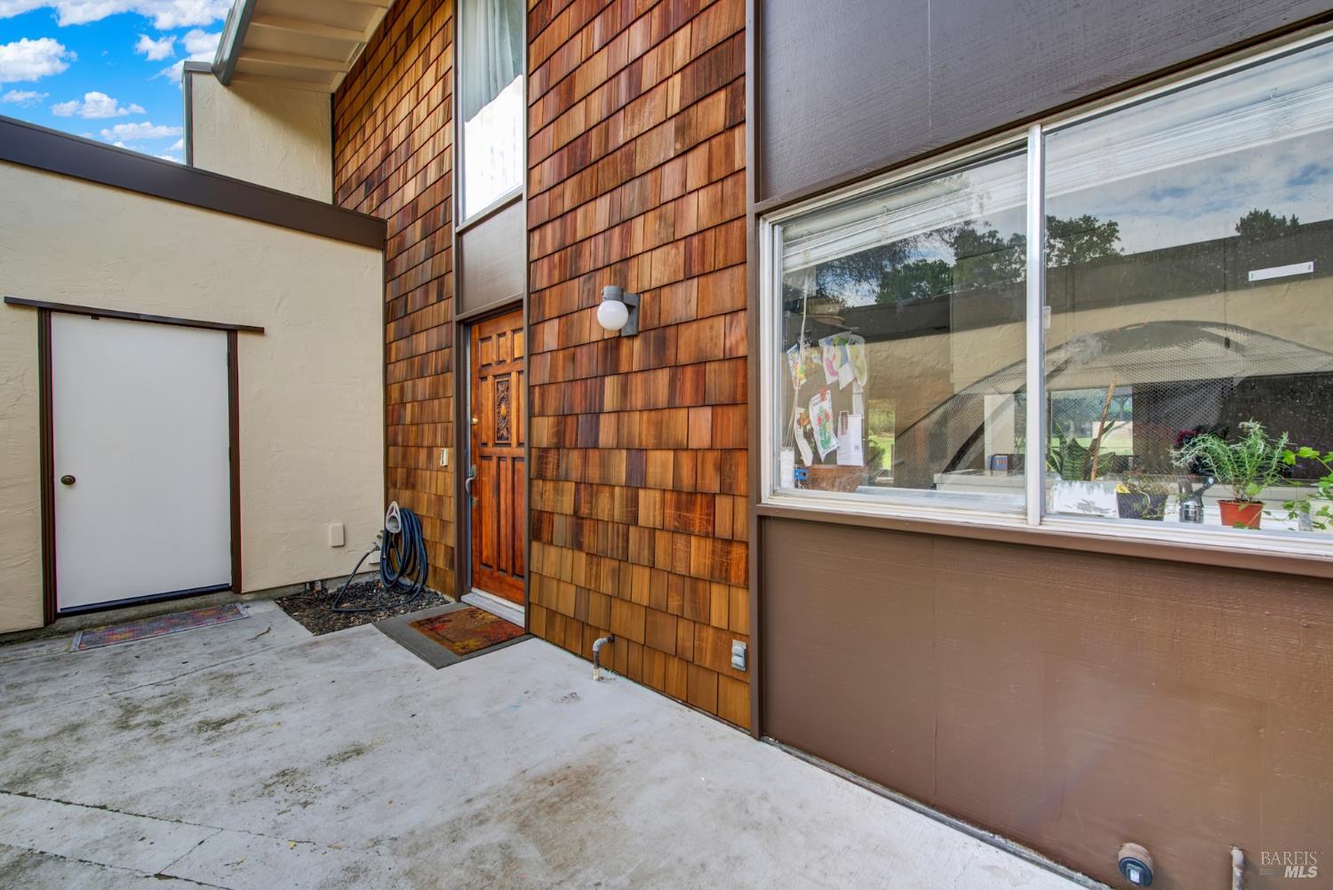 3161 Valley Green Lane Napa CA 94558