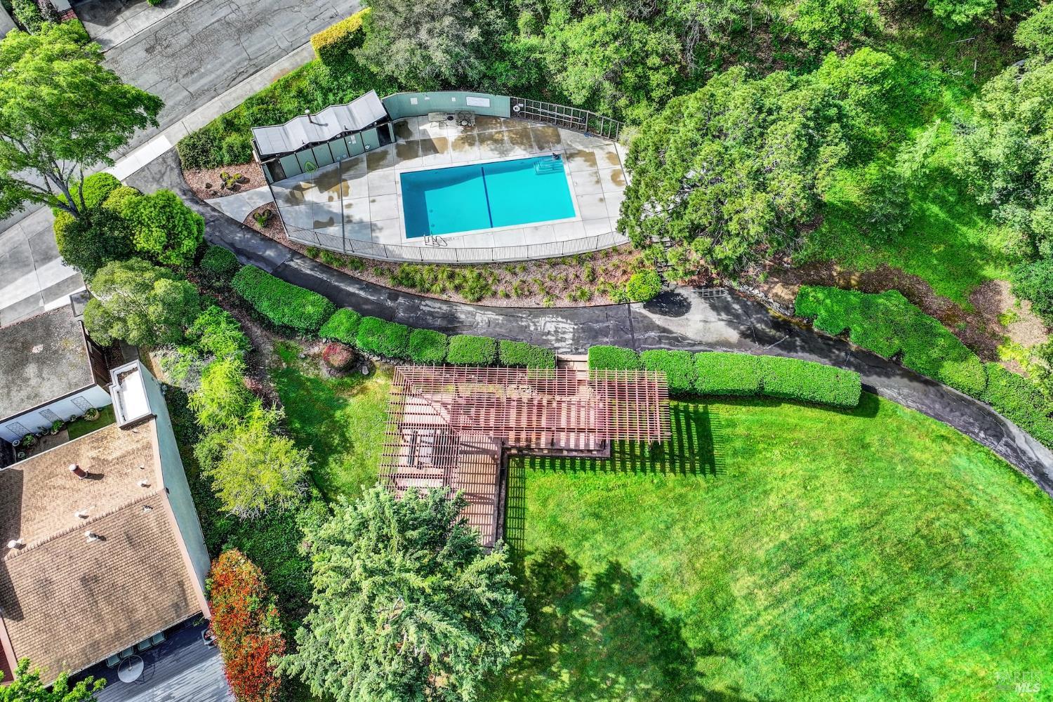 3161 Valley Green Lane Napa CA 94558