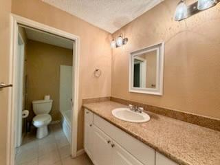 2217 Woodside Lane Sacramento CA 95825