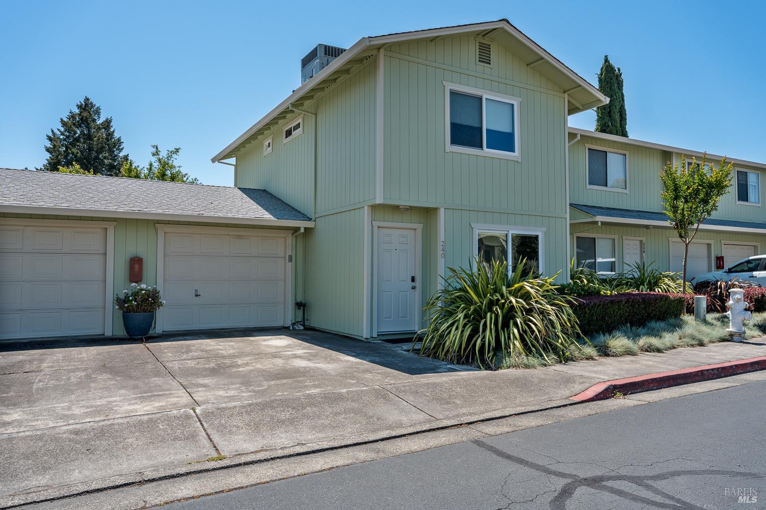 240 Main Circle Ukiah CA 95482