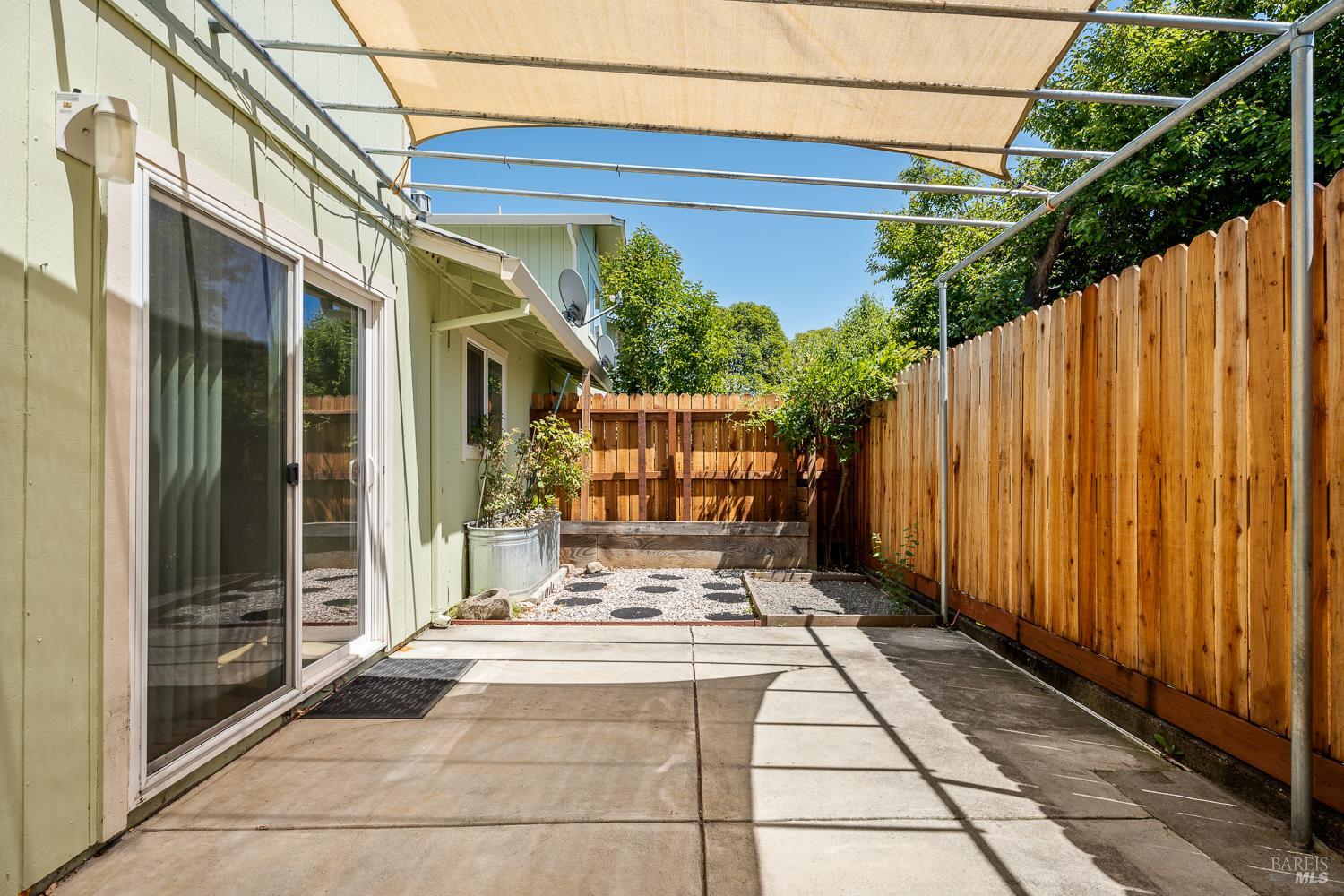 240 Main Circle Ukiah CA 95482
