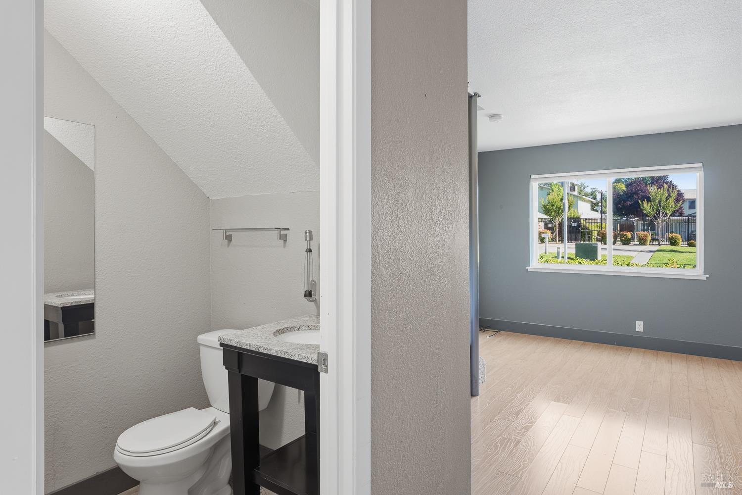 240 Main Circle Ukiah CA 95482