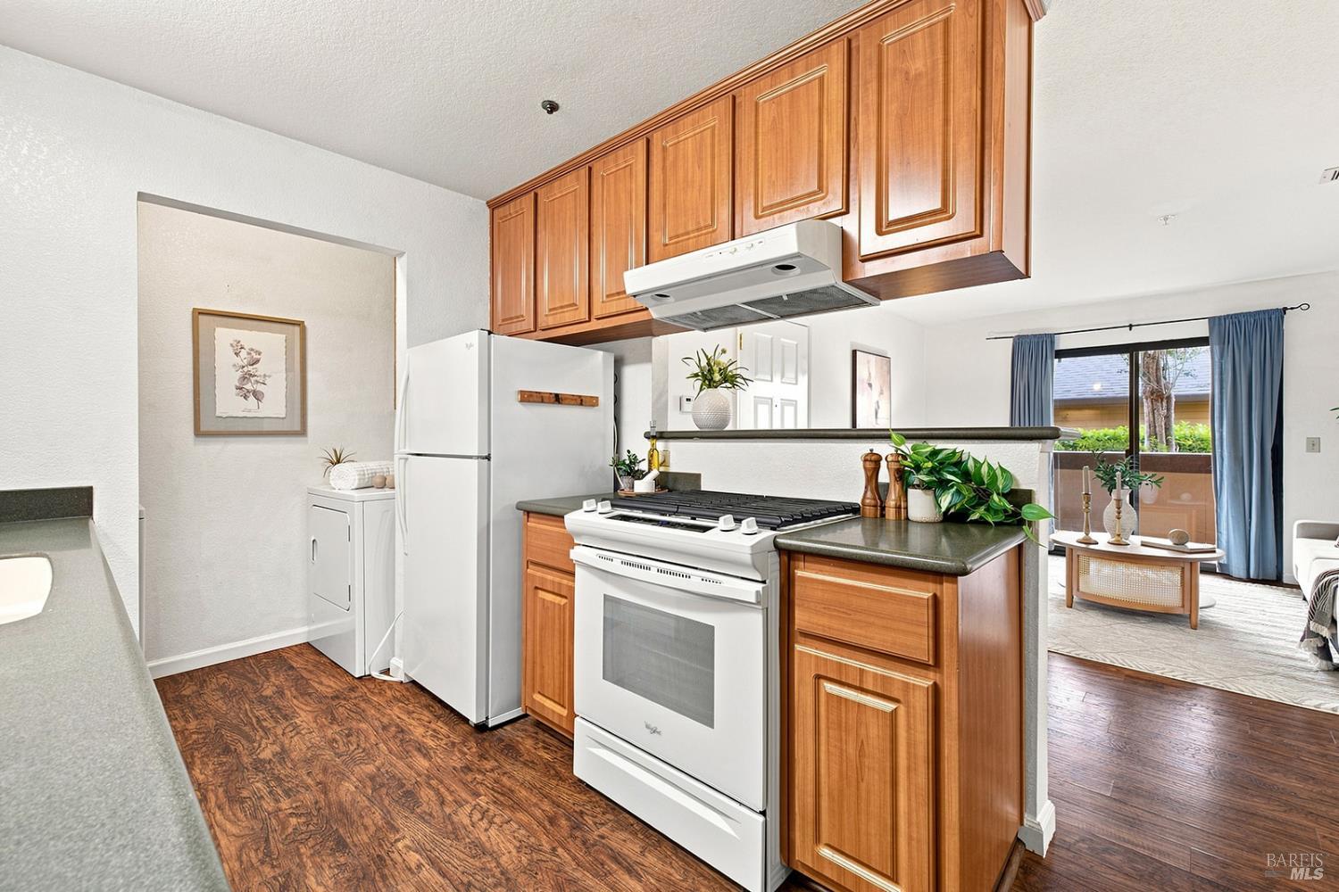 8201 Camino Colegio Rohnert Park CA 94928