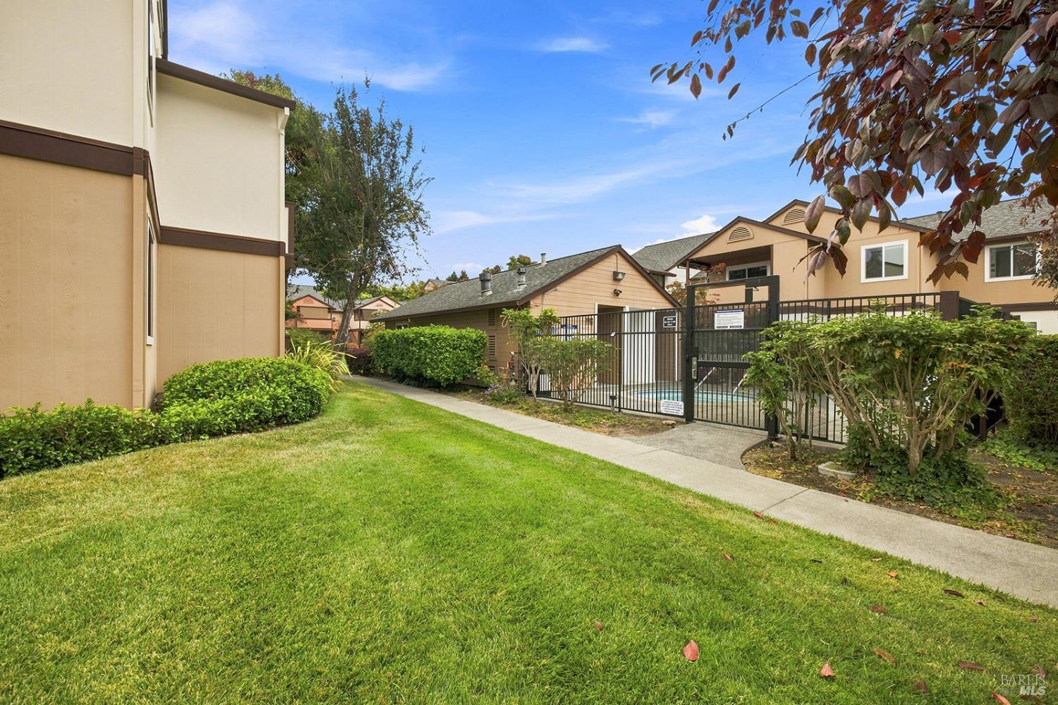8201 Camino Colegio Rohnert Park CA 94928