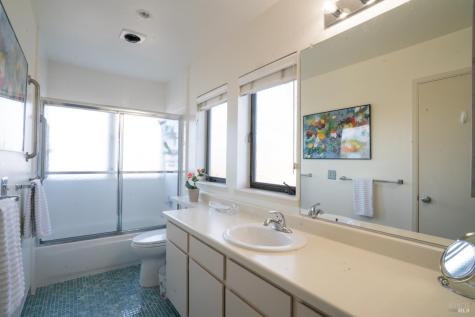 169 Headlands Court Sausalito CA 94965