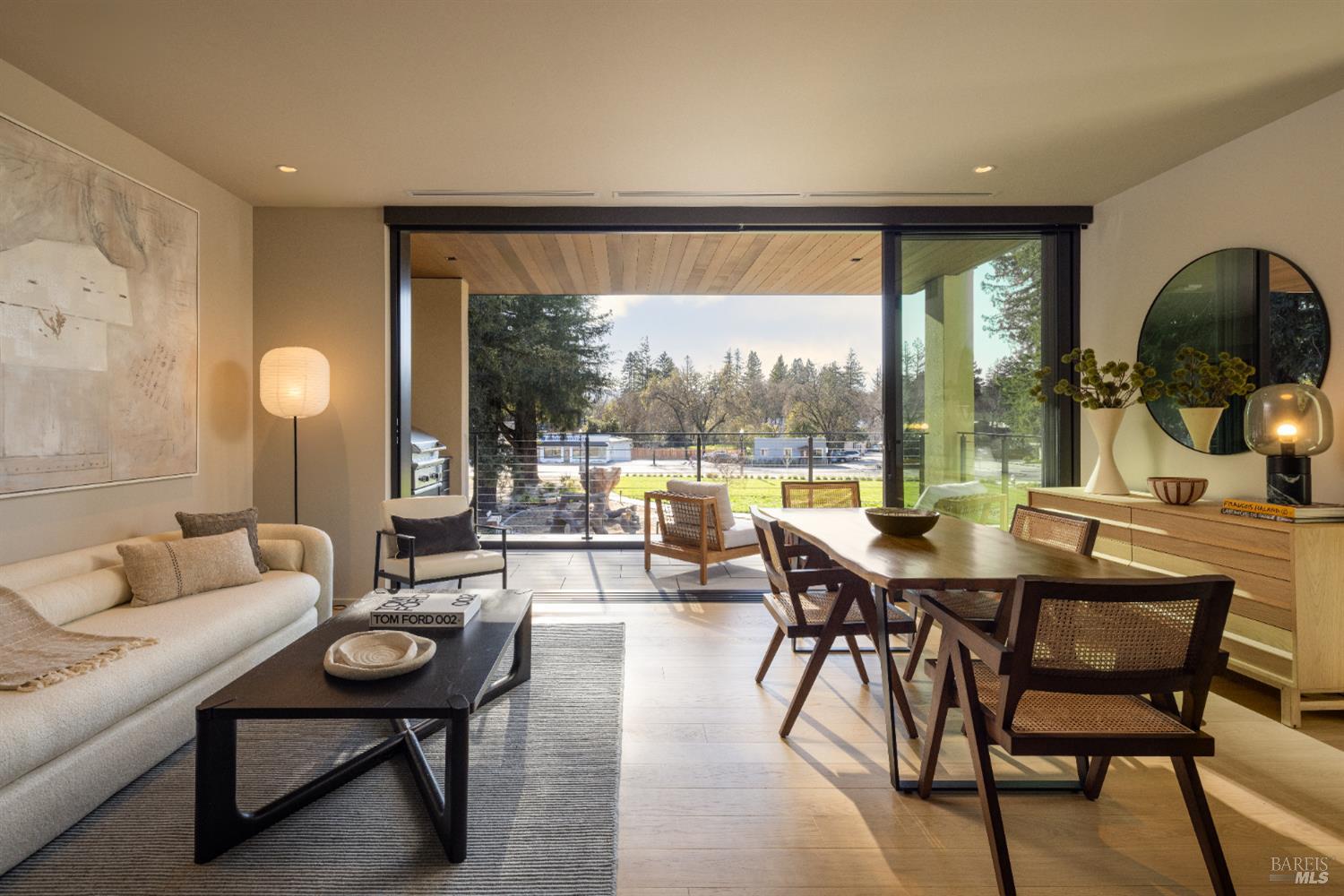 151 Sawmilll Circle Healdsburg CA 95448