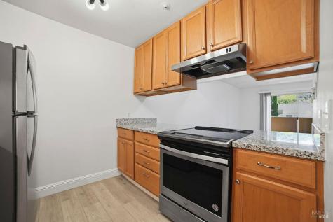 1370 Townview Avenue Santa Rosa CA 95405