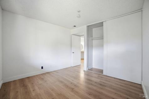 1370 Townview Avenue Santa Rosa CA 95405
