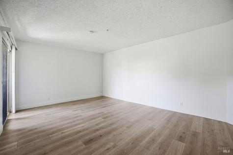 1370 Townview Avenue Santa Rosa CA 95405
