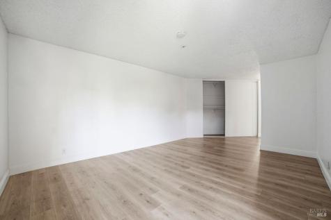 1370 Townview Avenue Santa Rosa CA 95405