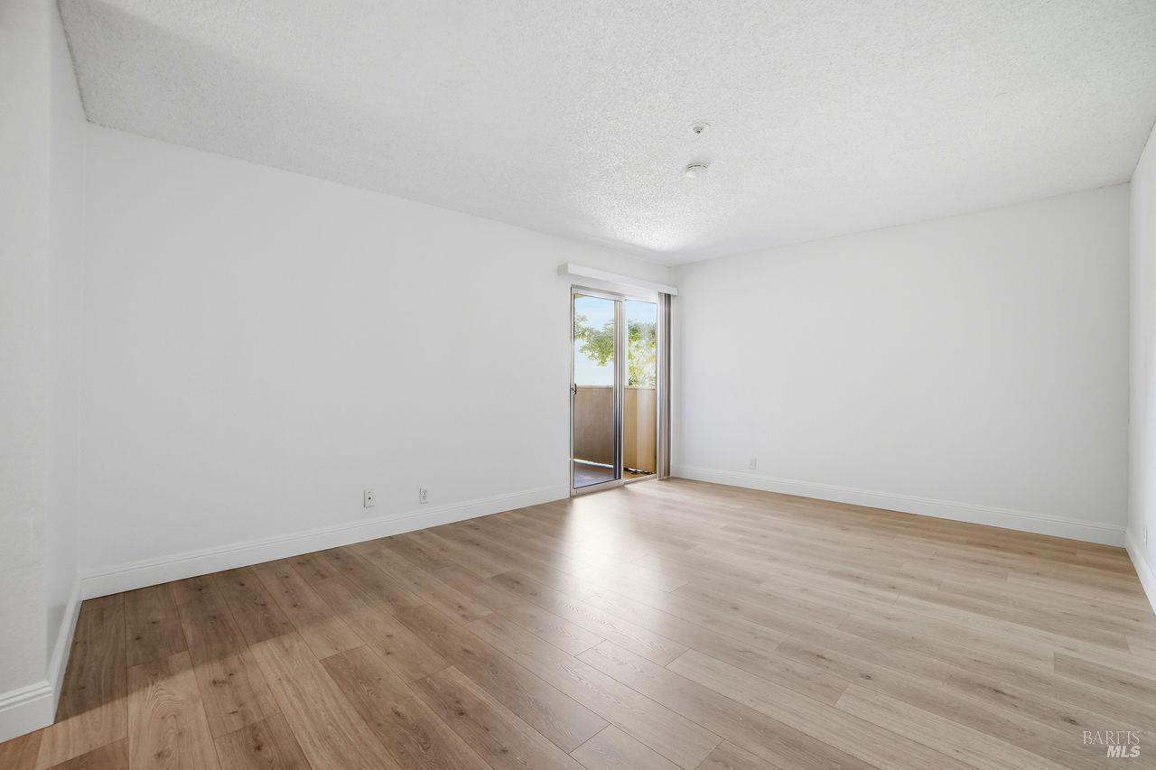 1370 Townview Avenue Santa Rosa CA 95405