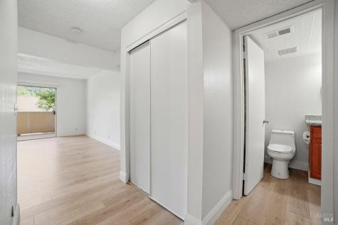 1370 Townview Avenue Santa Rosa CA 95405