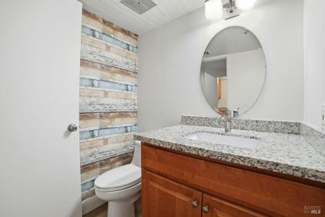 1370 Townview Avenue Santa Rosa CA 95405