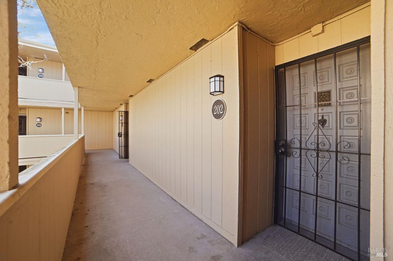 1370 Townview Avenue Santa Rosa CA 95405