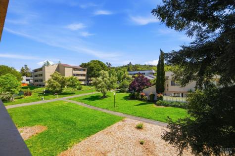 1370 Townview Avenue Santa Rosa CA 95405