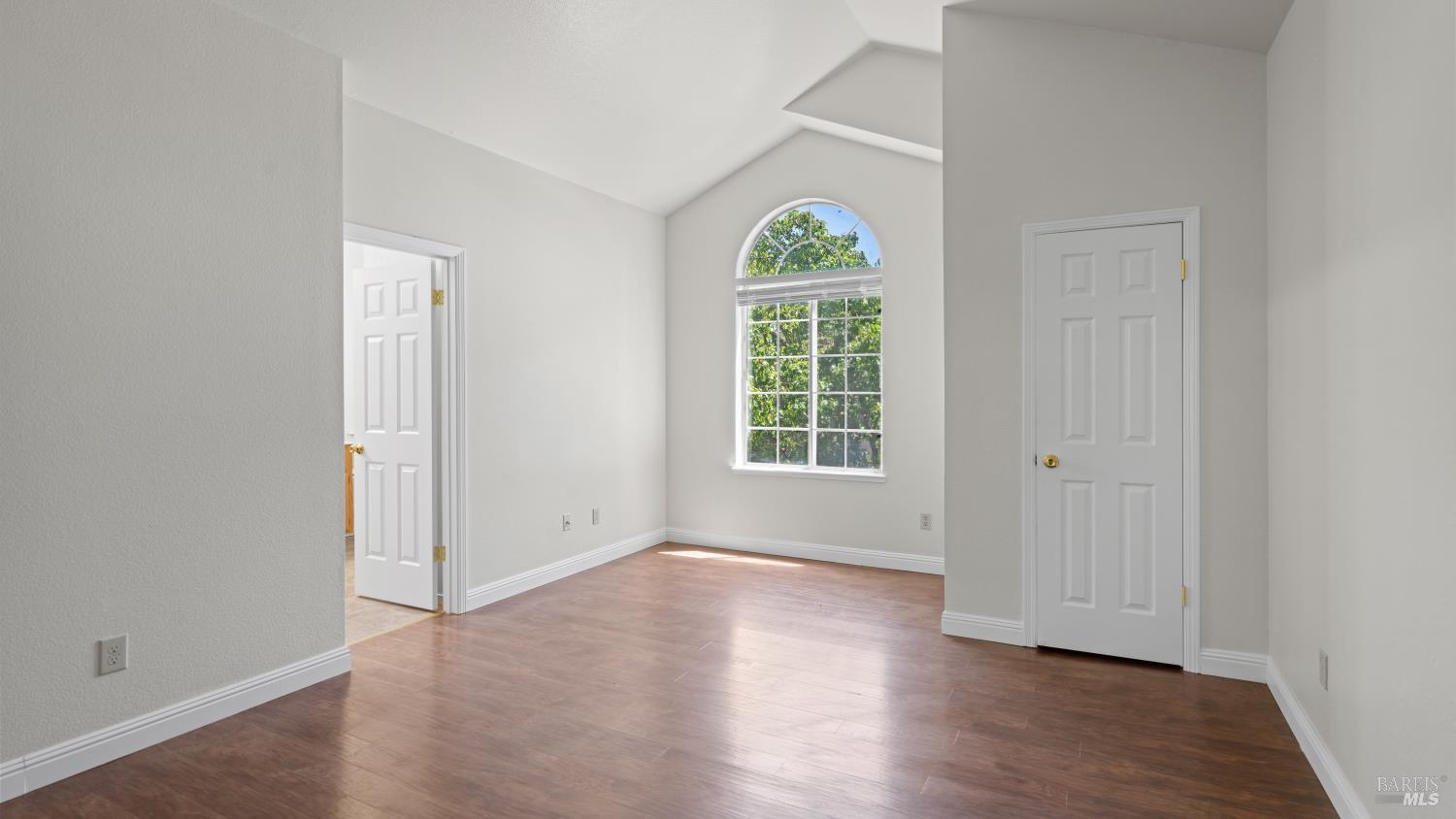 19 Manchester Lane Fairfield CA 94533