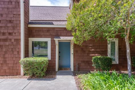 2734 Lakeview Drive Santa Rosa CA 95405