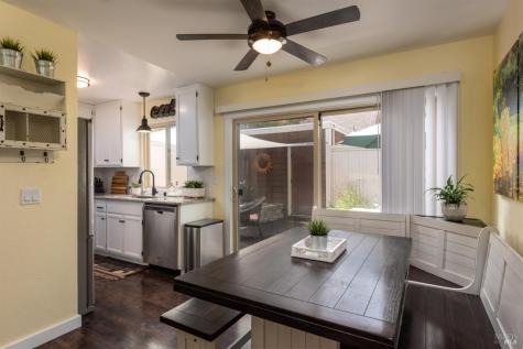 2734 Lakeview Drive Santa Rosa CA 95405