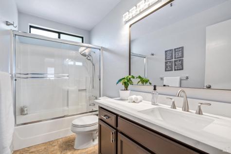 21 Briarwood Court Novato CA 94947