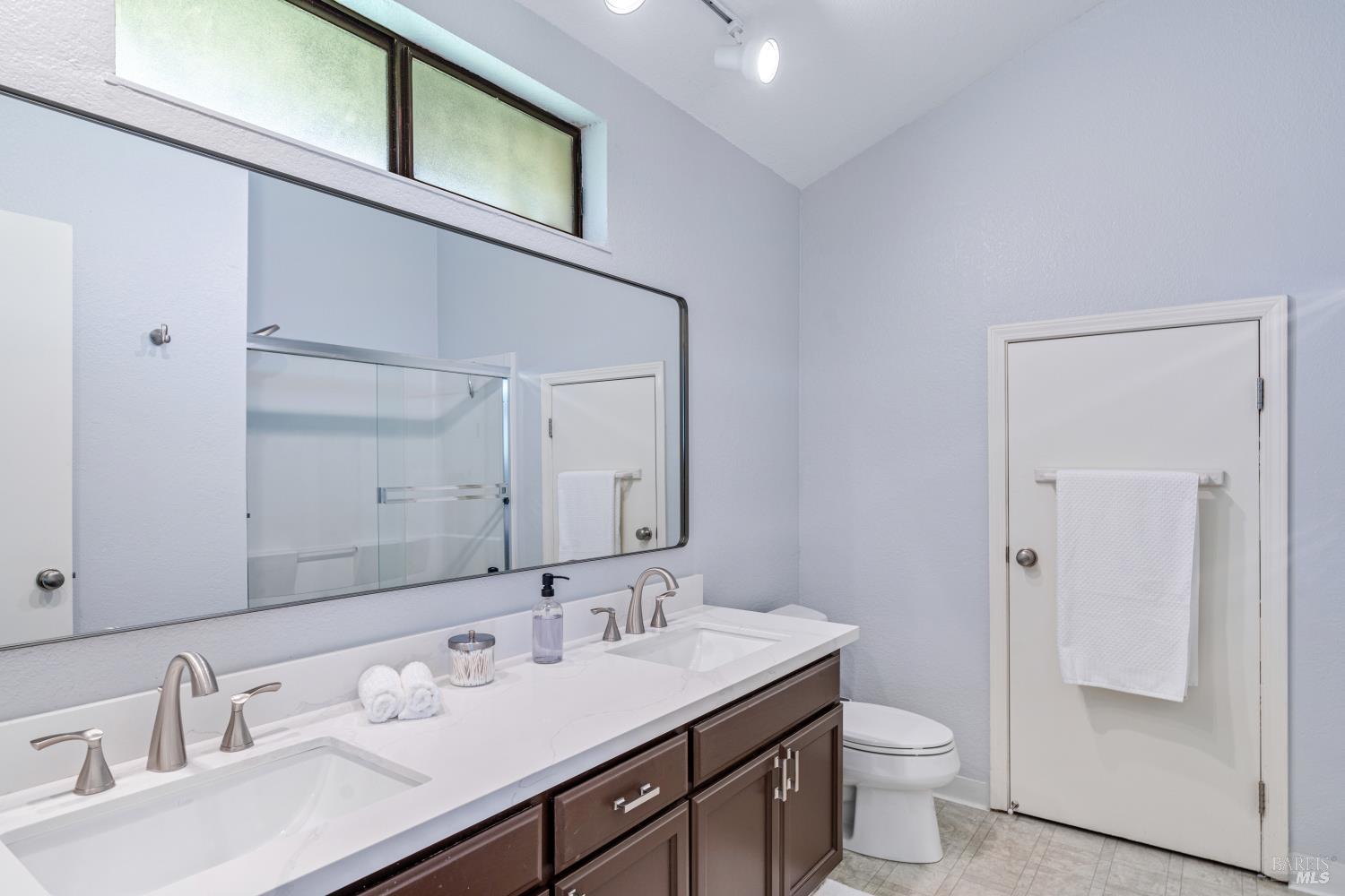 21 Briarwood Court Novato CA 94947