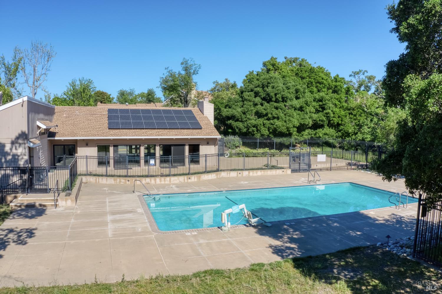 21 Briarwood Court Novato CA 94947