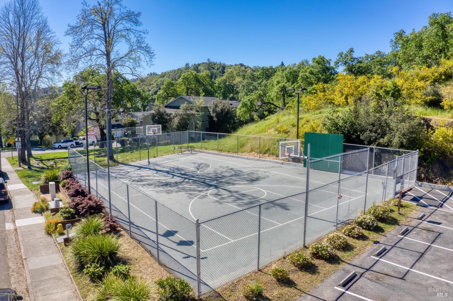 21 Briarwood Court Novato CA 94947