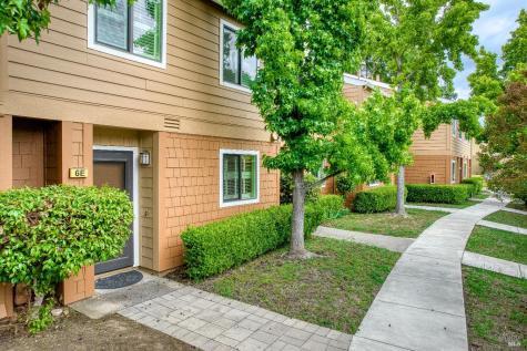 6-E Park Crest Court Novato CA 94947