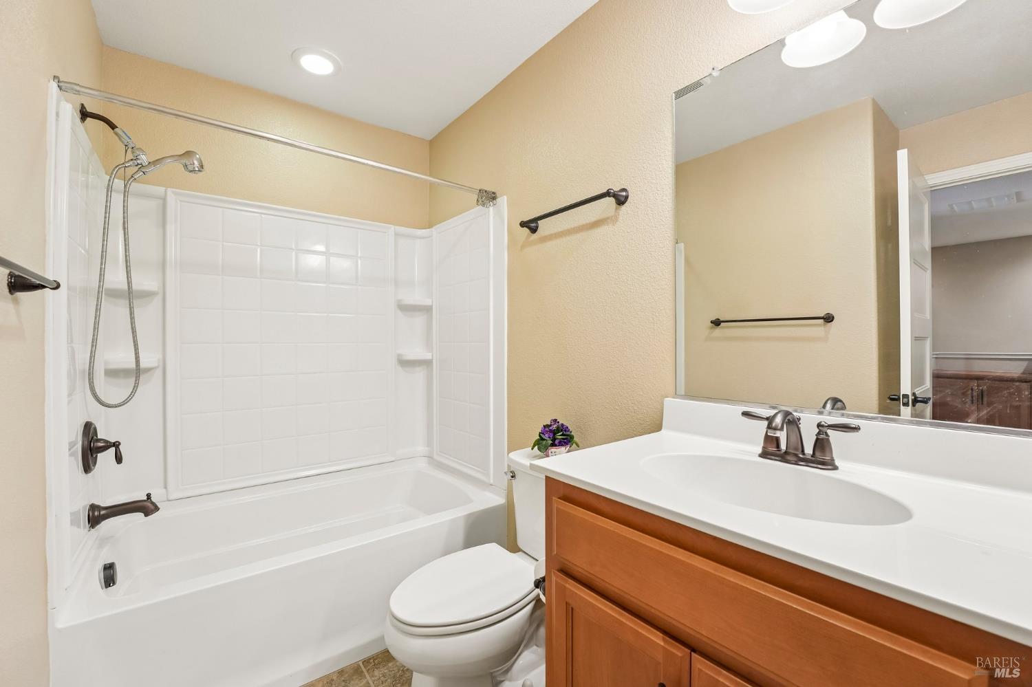103 Arcangel Way San Pablo CA 94806