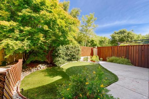 2513 Edgewater Drive Santa Rosa CA 95407