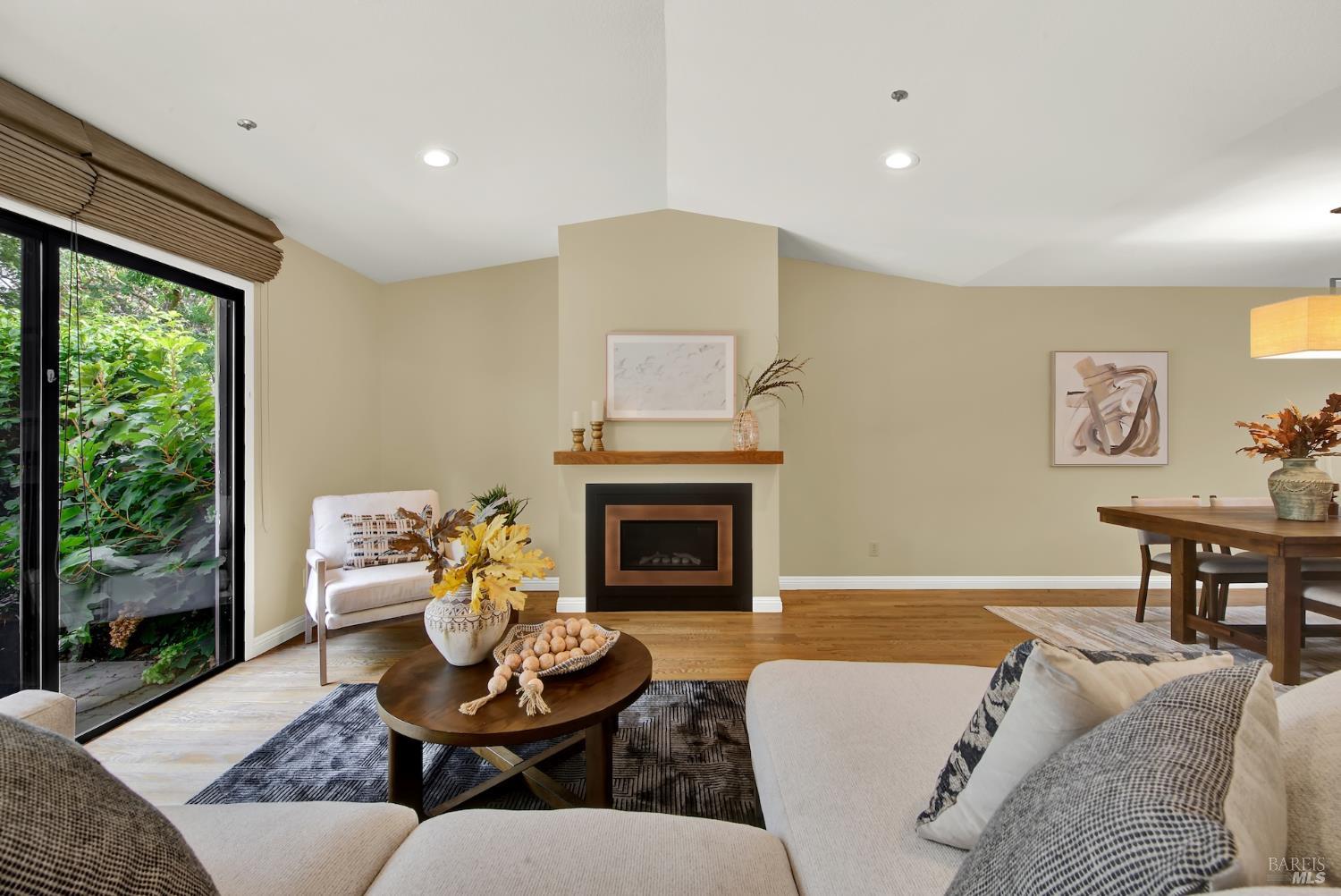 1629 San Vicente Avenue Napa CA 94558