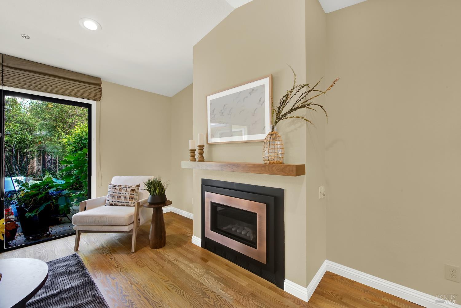 1629 San Vicente Avenue Napa CA 94558
